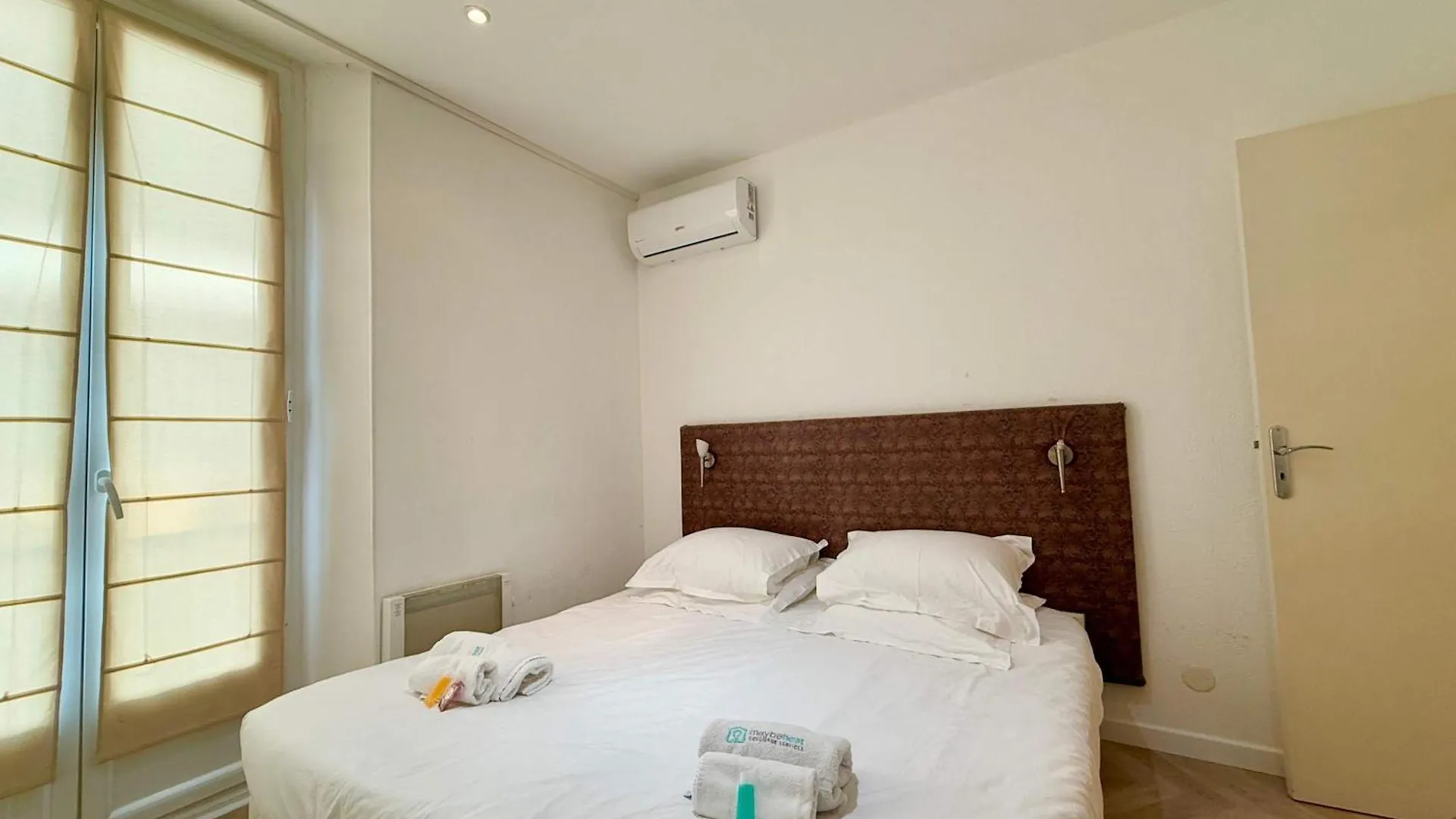 A025-Appartement 2 Chambres - Carre D'Or-Hyper Centre Cannes Francia